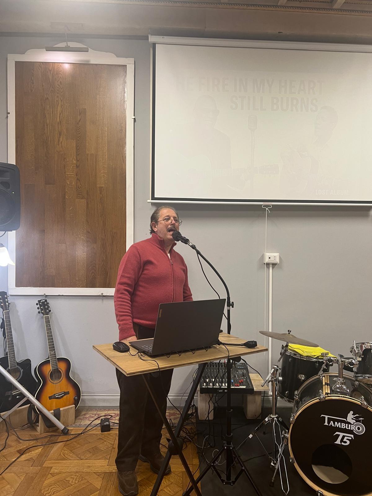 Musica, cultura e prodotti locali al Covo degli Artisti, un’idea vincente