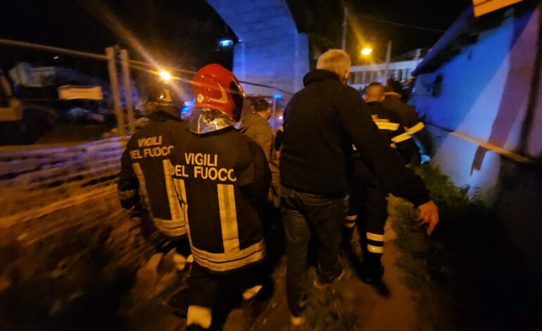 Porto Empedocle. Auto vola dal viadotto Re. Conducente miracolosamente salvo