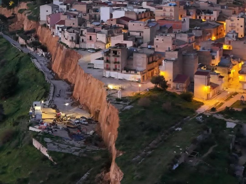 Schifani a Niscemi, da 400 a 900 euro agli sfollati per l’affitto di una casa