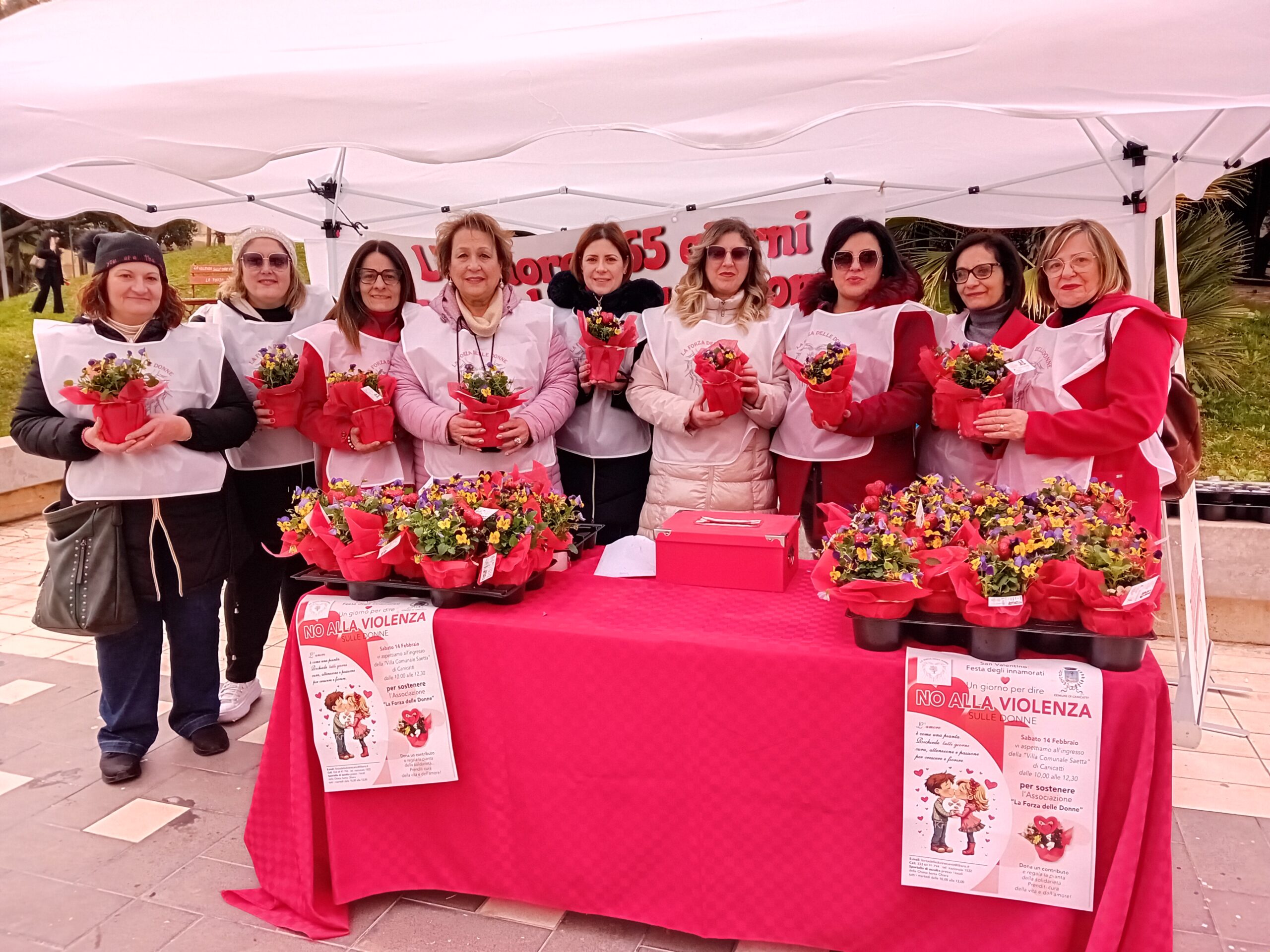 Canicattì, sostegno a vittime di violenza. Alla villa comunale le piantine de ‘La forza delle donne'(Video)