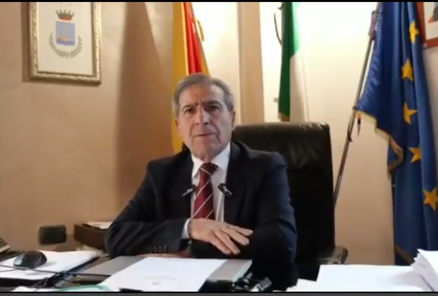 Canicattì, sindaco rompe il silenzio sulla crisi idrica. Videomessaggio: “Sempre al fianco dei miei concittadini”