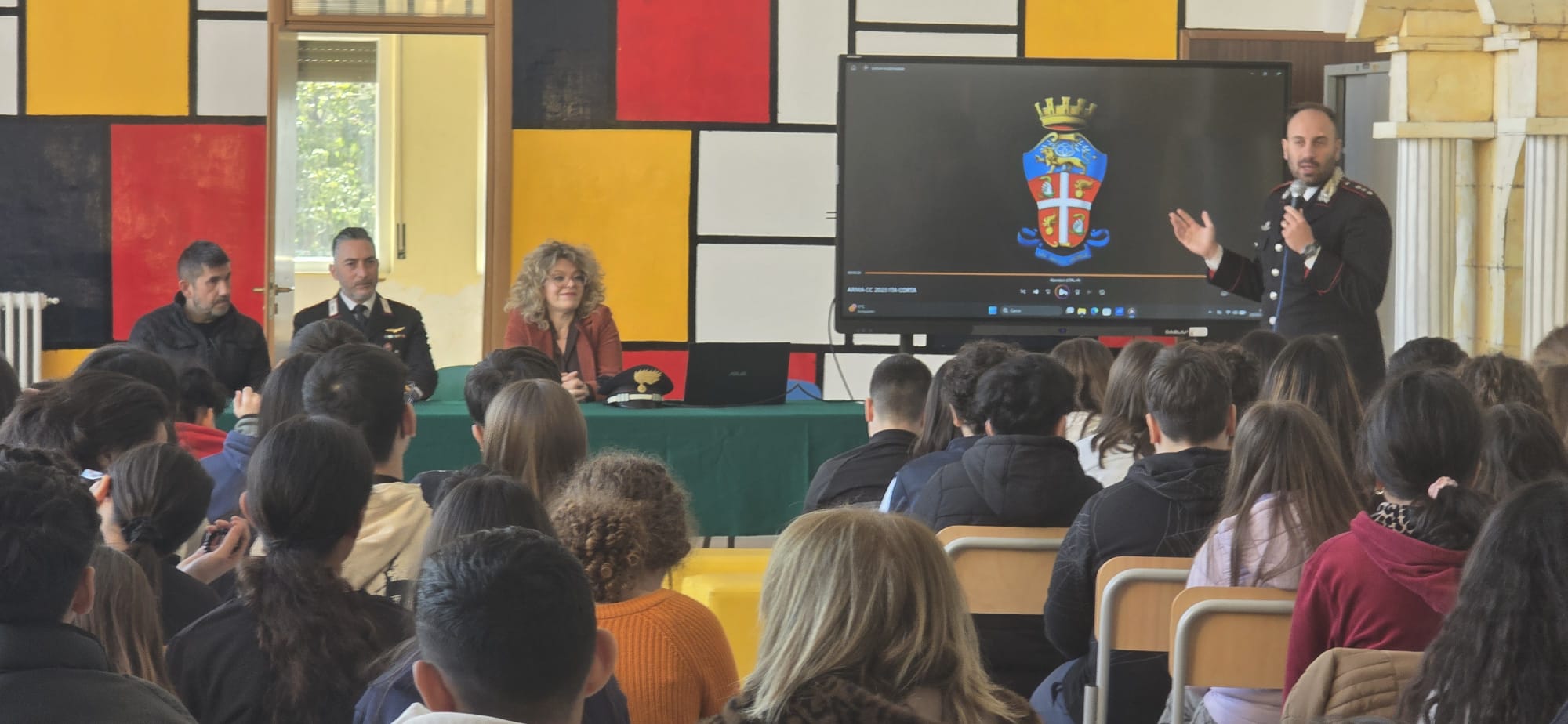 Naro, i carabinieri incontrano gli studenti sui temi della legalità e memoria