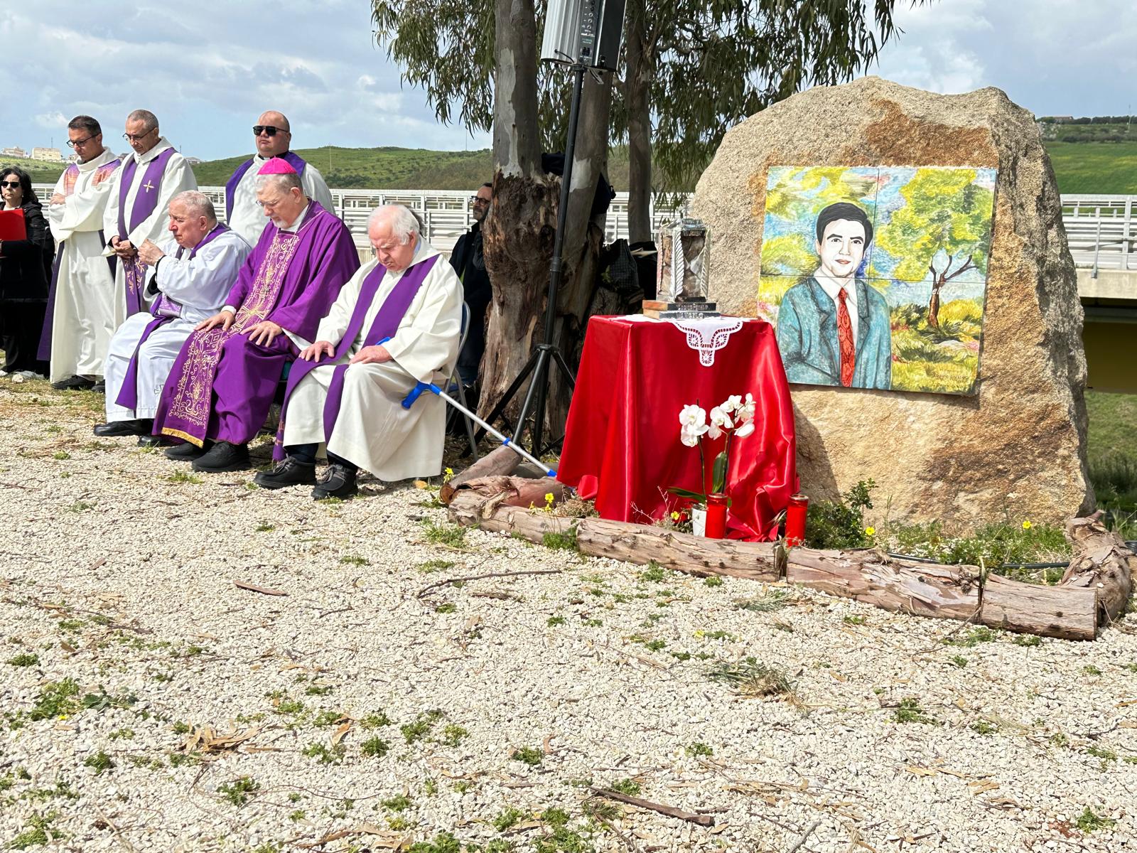 Vittime di mafia, al Parco Livatino dedicate tre querce ai giudici Falcone e Borsellino e all’agente Mondo