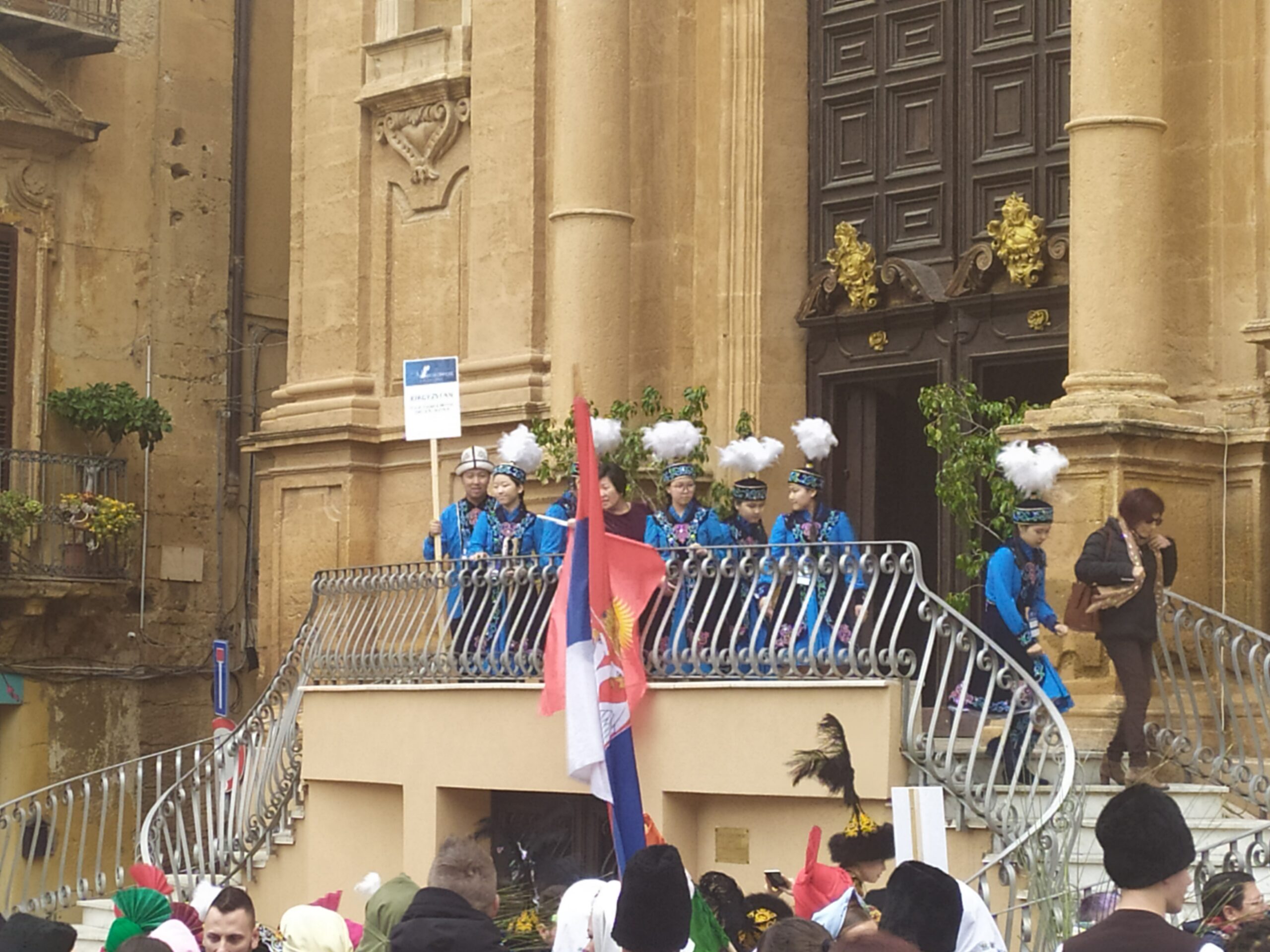 Agrigento, Sagra del Mandorlo in fiore “sicura”. No ad alcolici e musica. Ecco tutti i divieti disposti dal sindaco