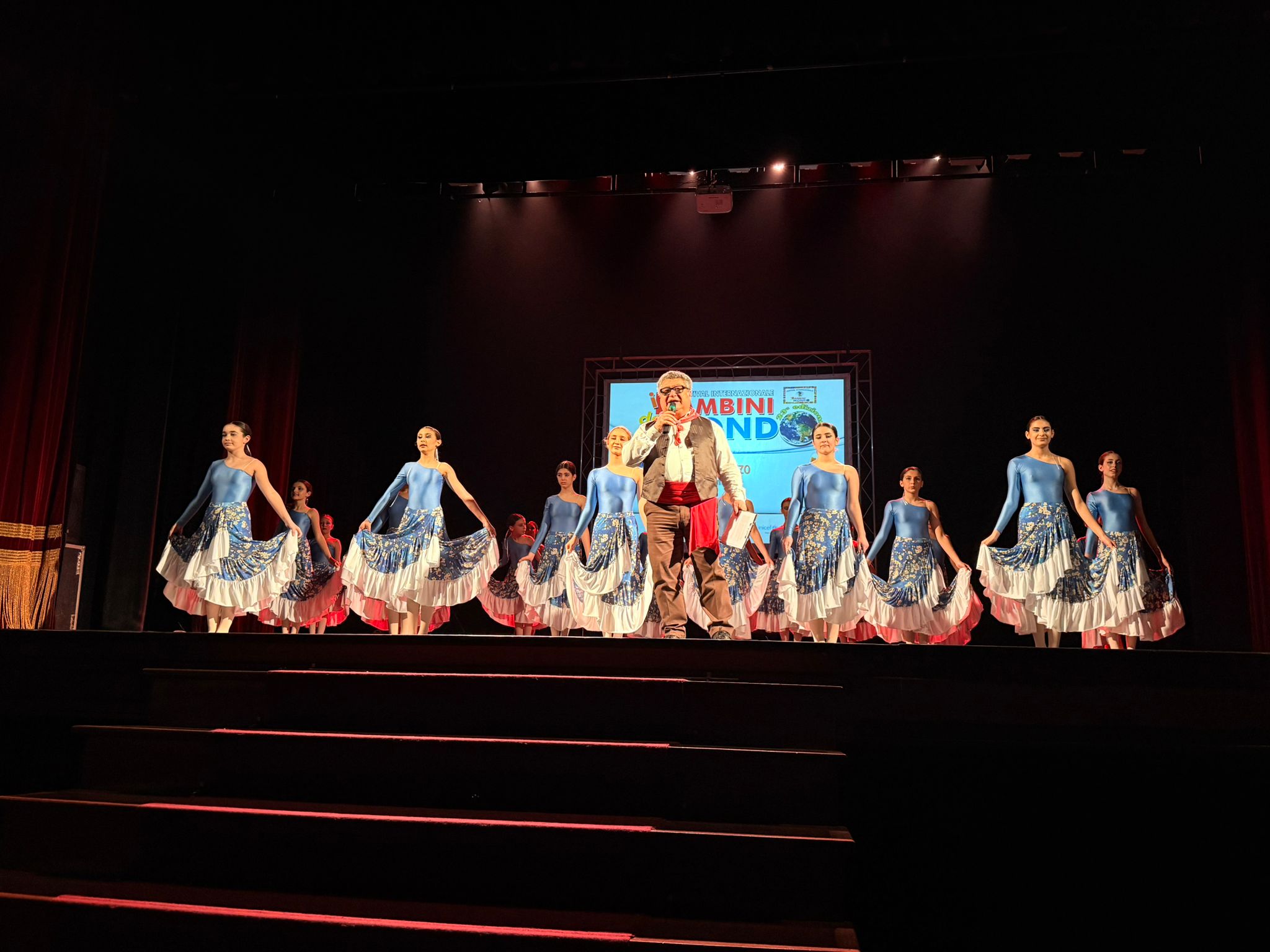 Agrigento, il festival “I Bambini del Mondo” appassiona le scolaresche (Video)