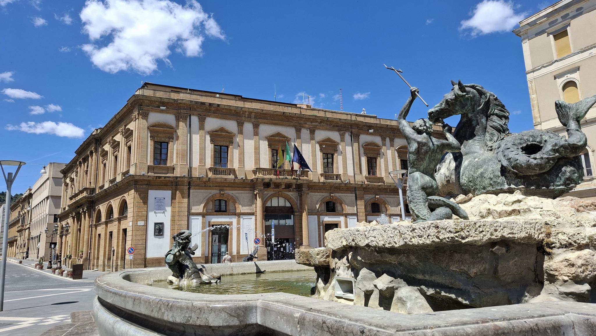 Lavoro, il Comune di Caltanissetta cerca un interprete LIS