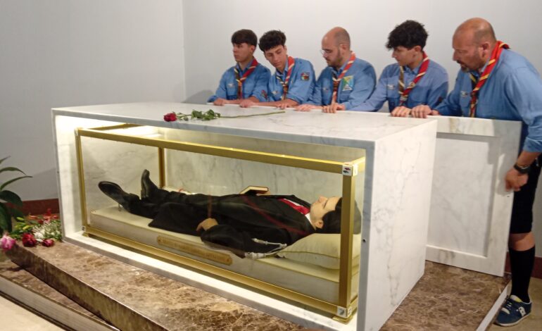 Canicattì, scoperta la teca del beato Livatino nella veglia per il Giovani In Festa. Il video con le immagini più belle