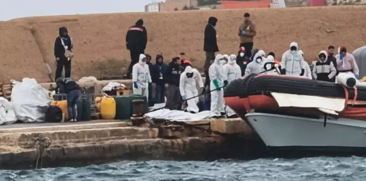 Tragedia al largo di Lampedusa: 19 morti per ipotermia, 5 sono gravi