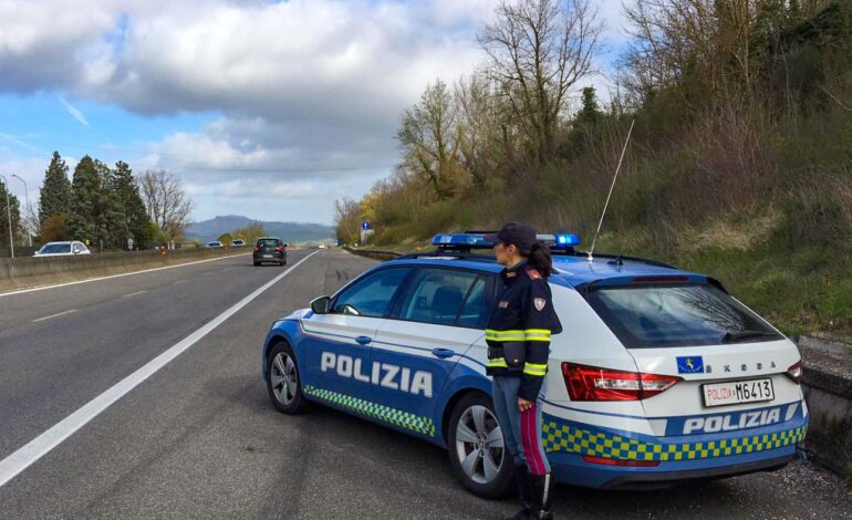 “Vacanze Sicure 2026”: al via l’indagine sugli pneumatici a cura della Stradale e Assogomma
