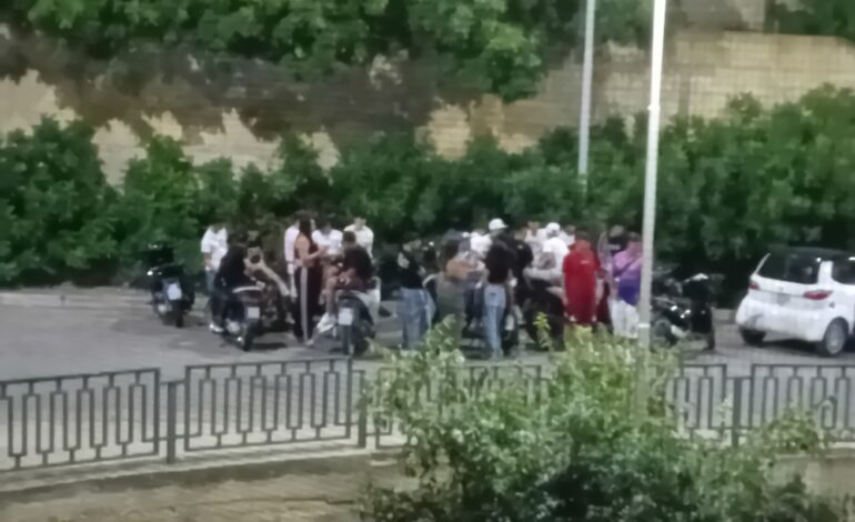 Canicattì, schiamazzi notturni in via Ducezio. “E’ il caos, servono più controlli”. L’appello dei residenti