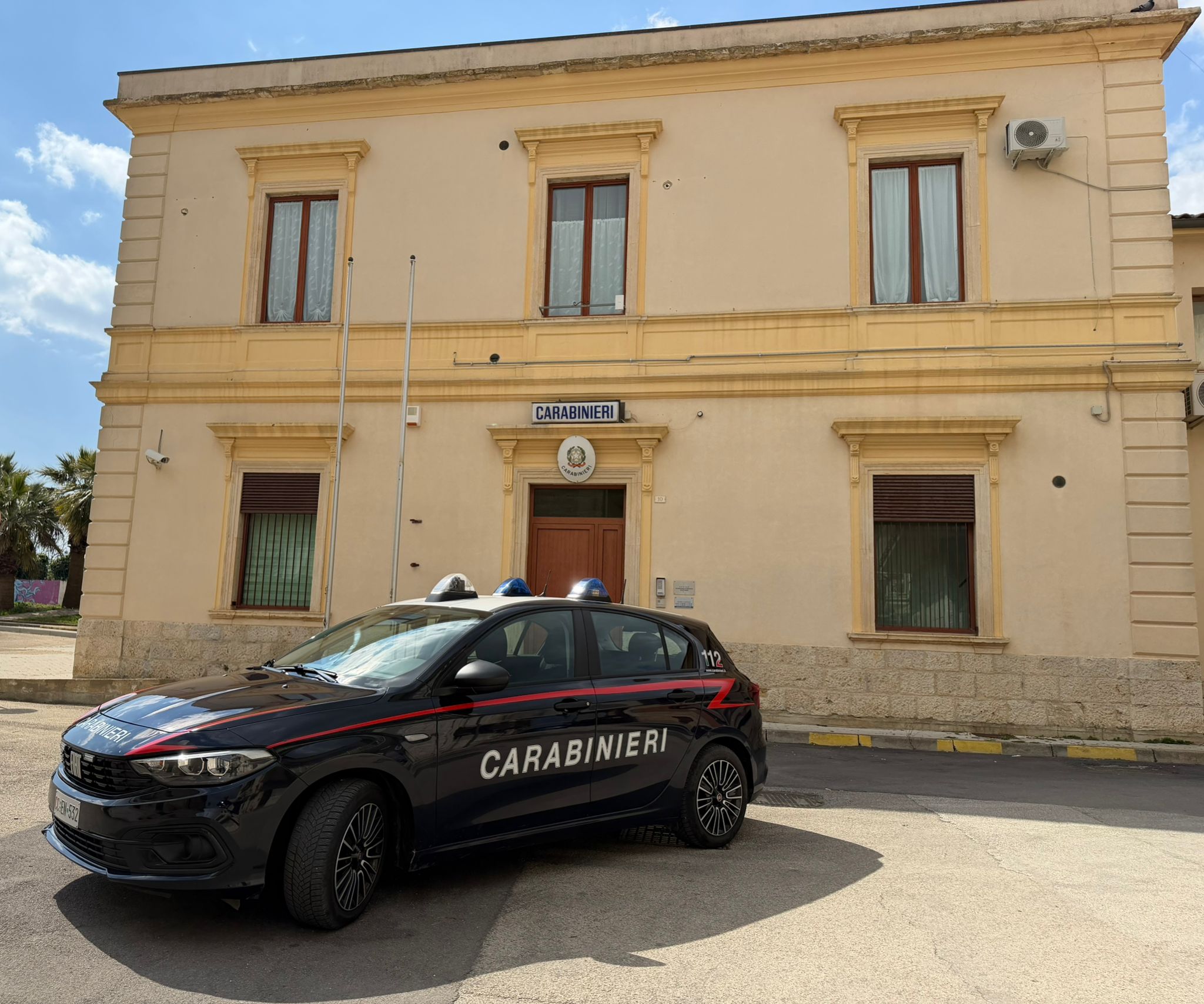 Camastra, carabinieri setacciano il centro: sanzioni per oltre 12mila euro