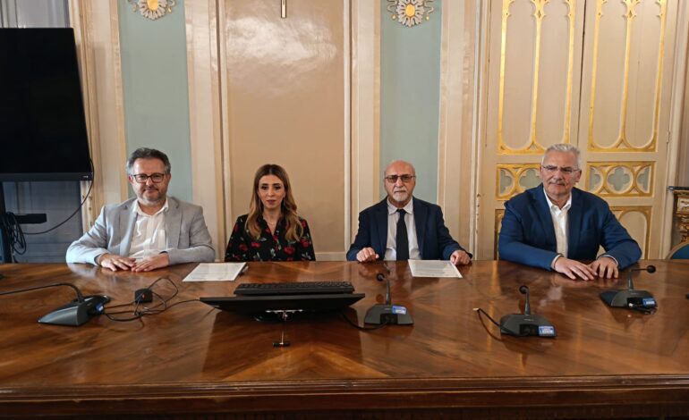 Acqua, protocollo d’intesa tra Aica e Camera di Commercio. Video