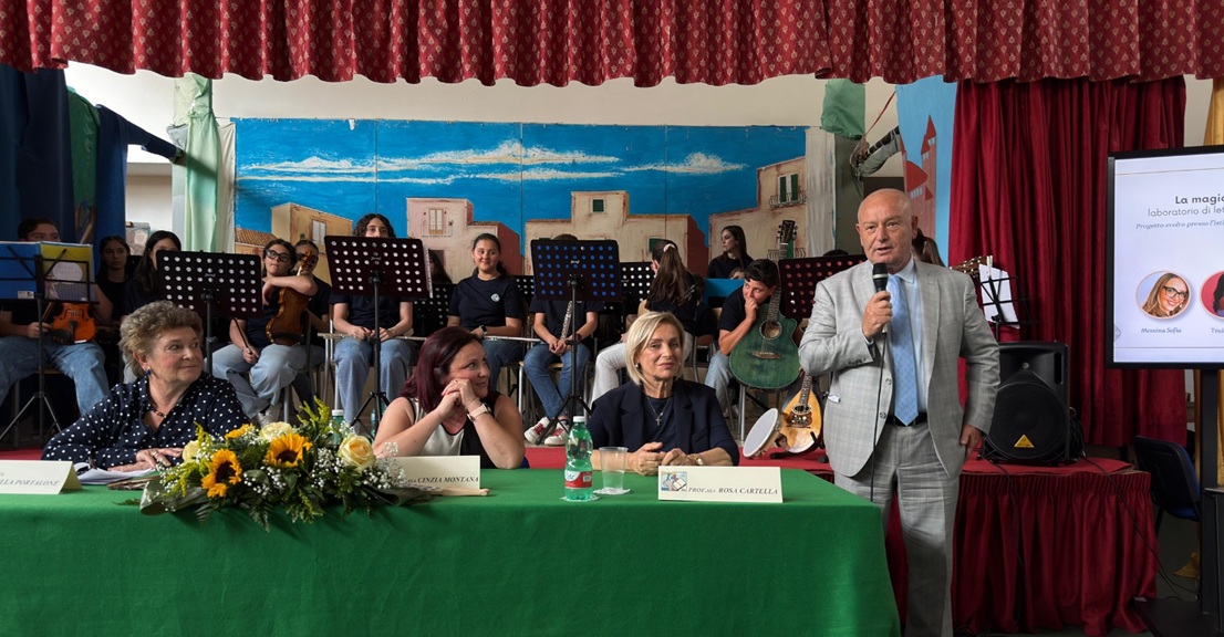 “Università, scuola e territorio”, alla “Leopardi” il service learning su lettura e scrittura creativa