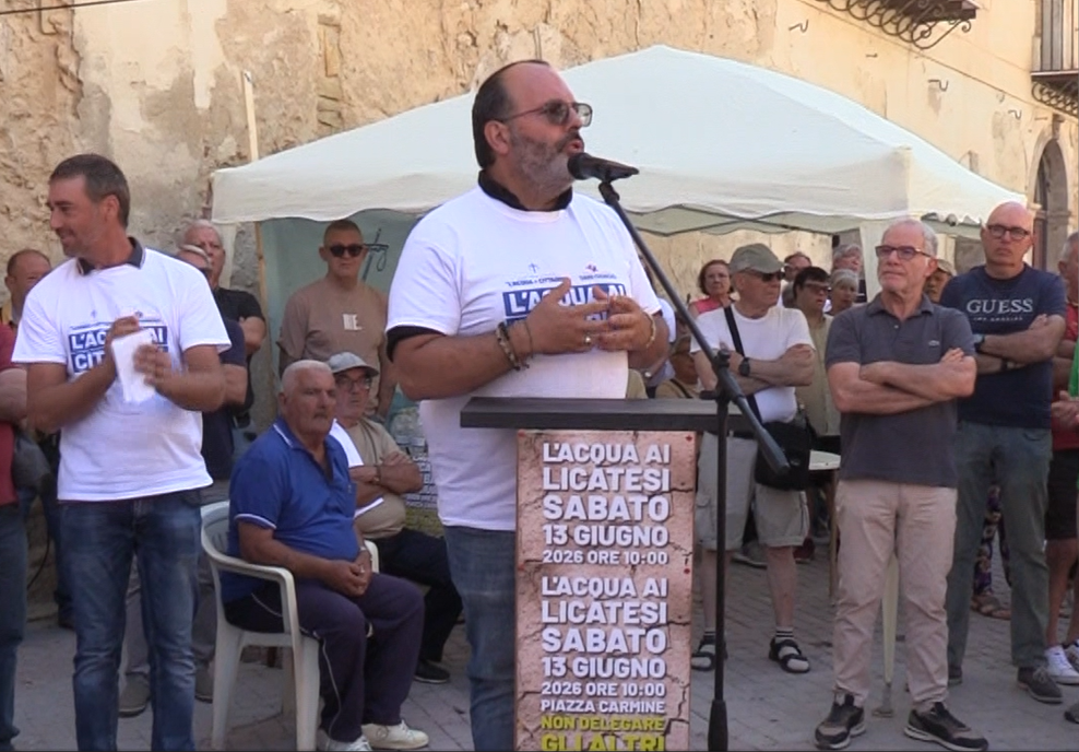 Licata si unisce a Canicattì, cittadini in piazza contro l’emergenza idrica
