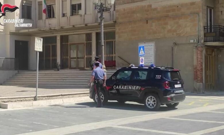 Sommatino, sagre e appalti truccati: arrestati imprenditori e politici . Ai domiciliari il sindaco