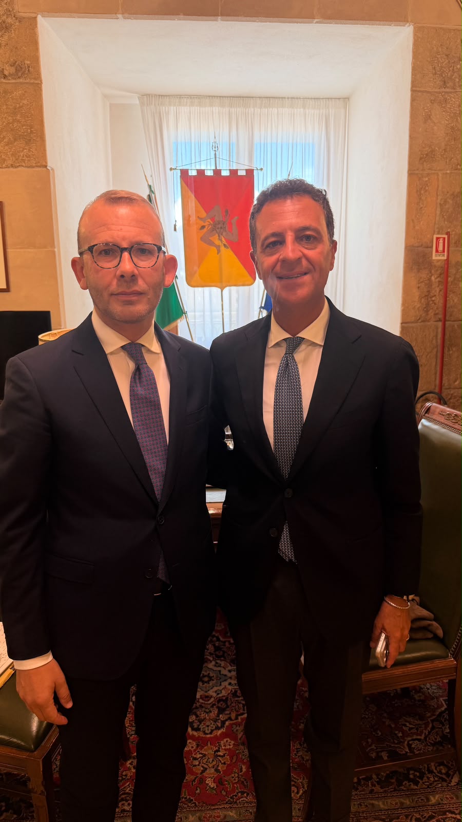 Ars. Luigi Salvaggio aderisce a Forza Italia. Il benvenuto di Minardo