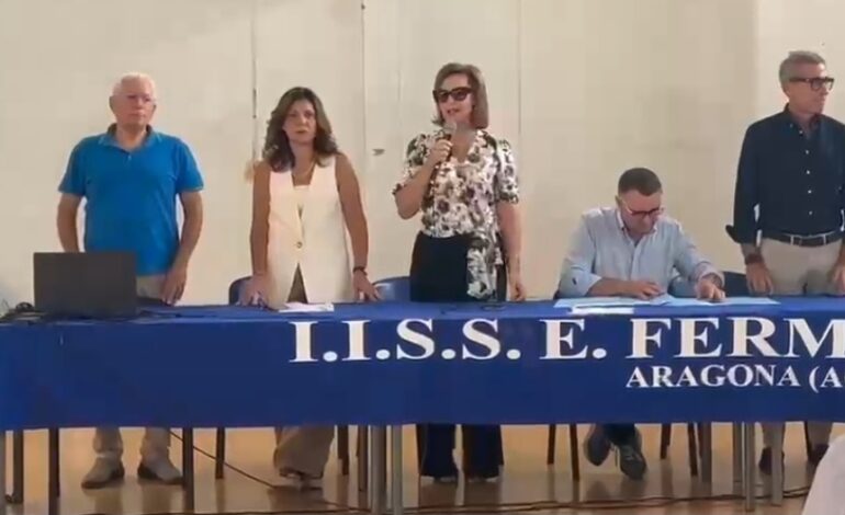 Agrigento, all’IPIA Fermi accoglienza delle prime classi. Video